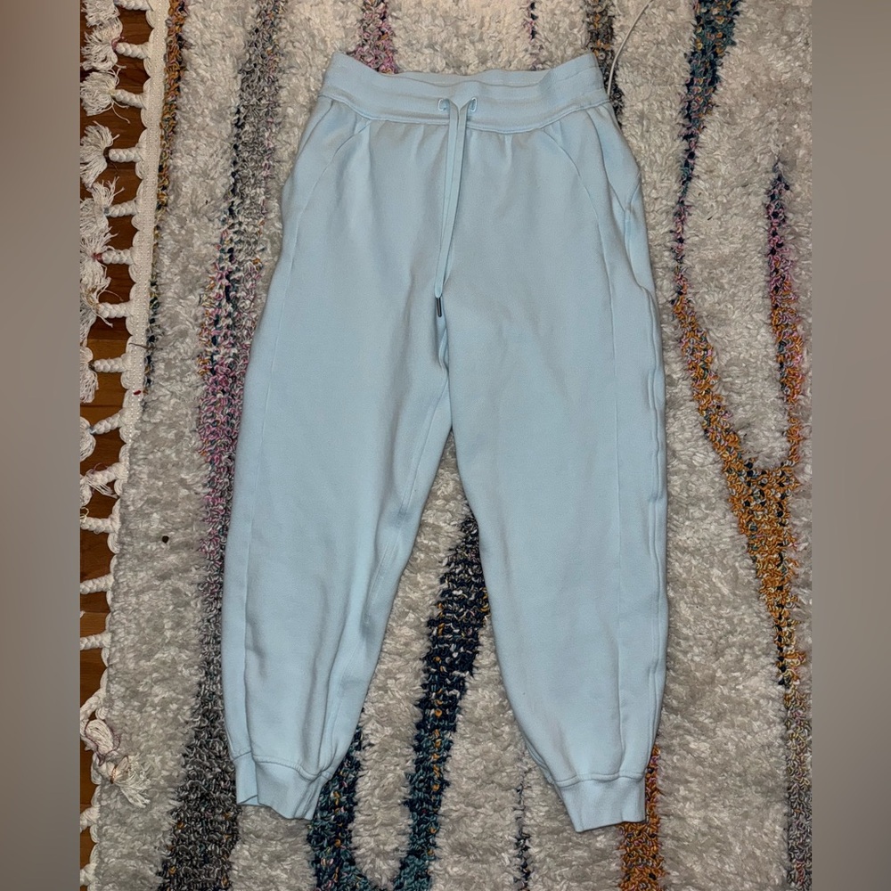 Lululemon Scuba Jogger Sheer Blue